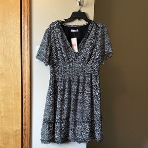 Chic Black and White Floral Mini Dress